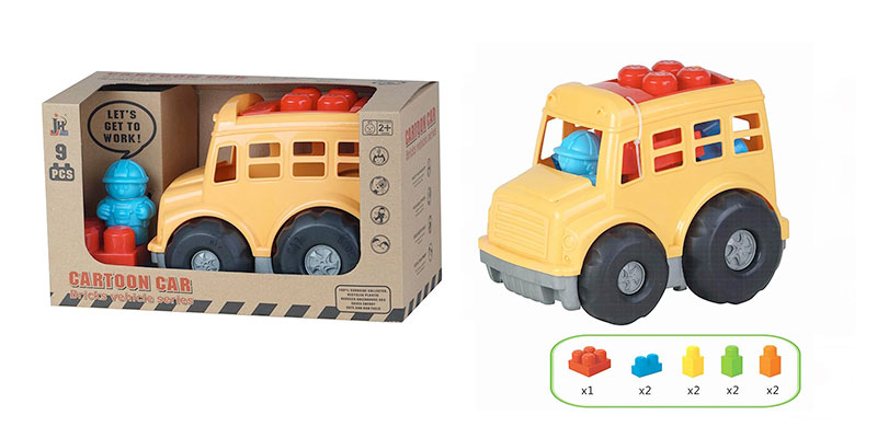 Autobús de juguete con bloques de construcción ecológico