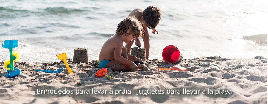 Os melhores brinquedos para levar à praia